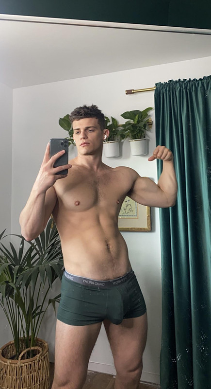 143 Muscle Jock Elfluvr Onlyfans Porn Leaked GaysDream Gay Onlyfans Leaks