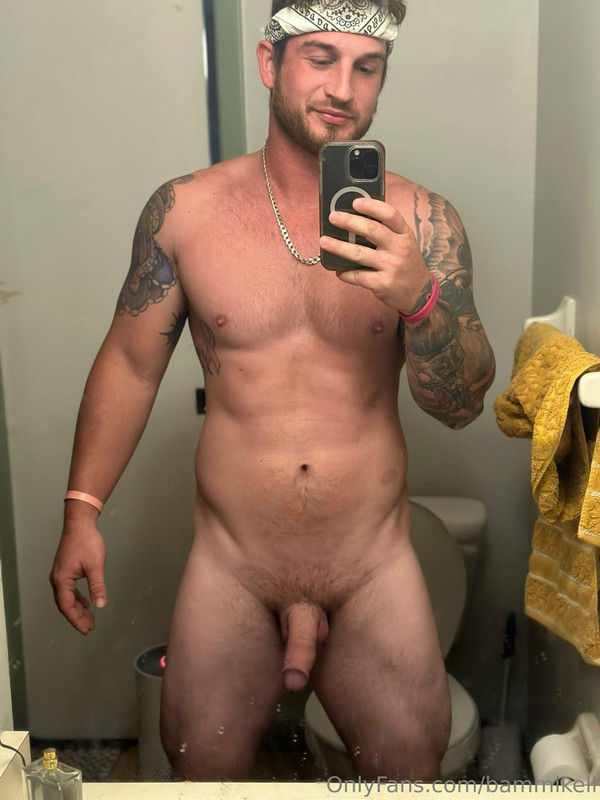 Sexy Hunk Bam Mikell Bammikell Onlyfans Porn Gaysdream Gay