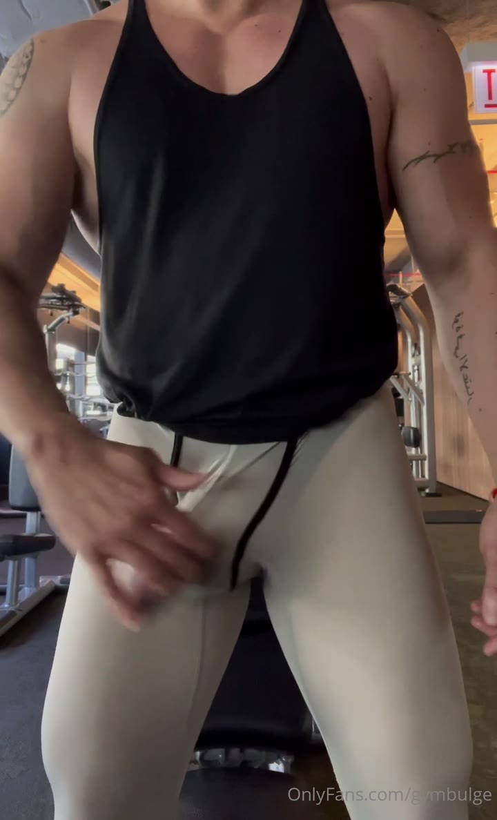 35 Sexy Hunk Wiccan Gymbulge Gym Bulge OnlyFans Porn GaysDream Gay