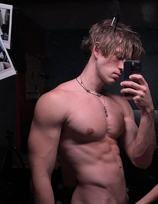 23 GAY MUSCLE FAGGOT SLUT Chase Stobbe Cmschse Onlyfans Porn LEAKED