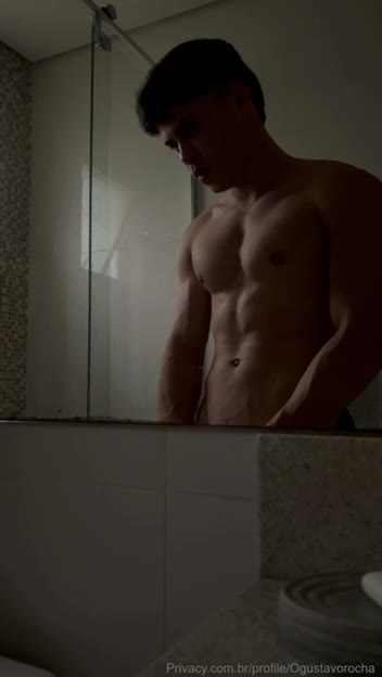 18 GUSTAVO ROCHA ONLYFANS