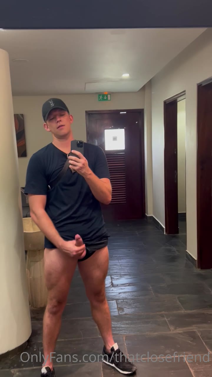 13 thatclosefriend onlyfans