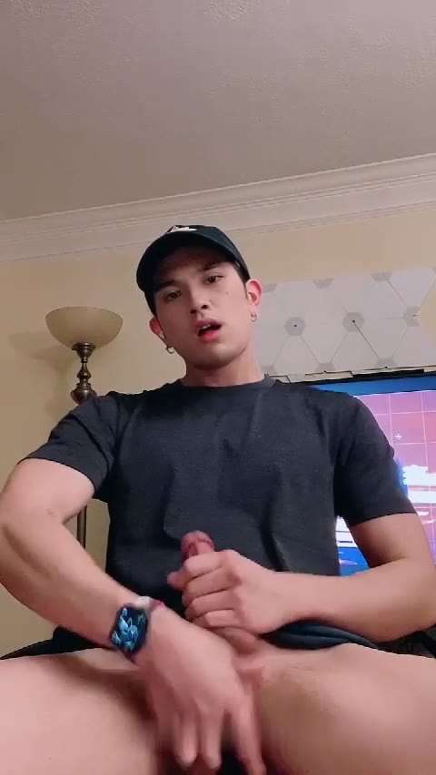 8 Sexy Asian Hunk