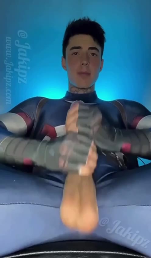 20 Jakipz Jake Andrich porn