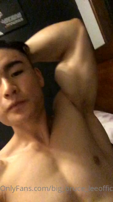 25 BustyBruceLee Onlyfans