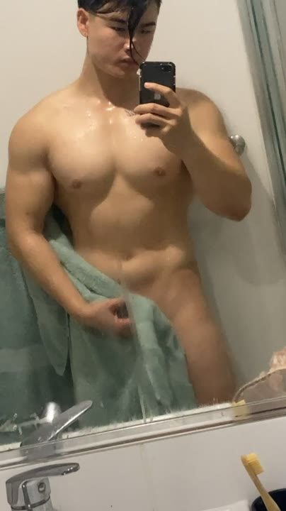 71 BustyBruceLee Onlyfans