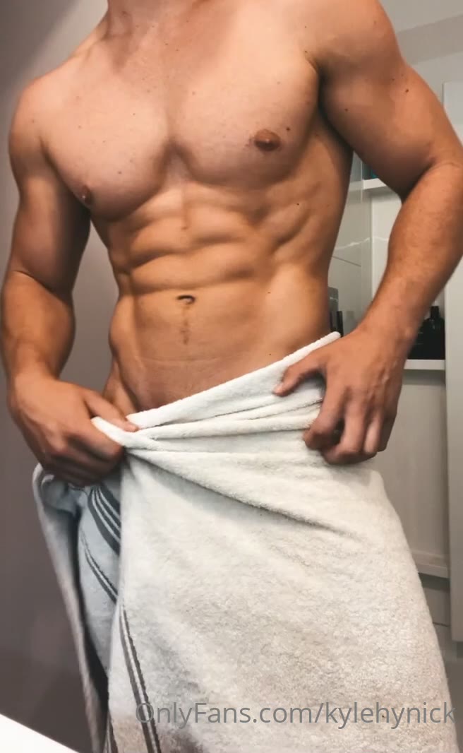 6 hot model Kyle Hynick naughty video