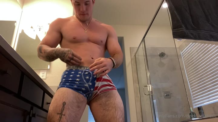 17 Derek Martin  deek_aesthetic Onlyfans Video
