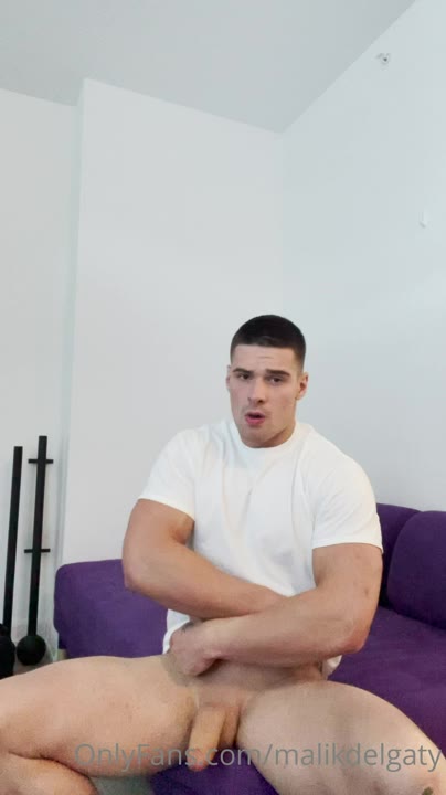 4 Malik Delgaty ONLYFANS
