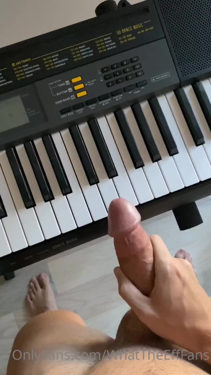 7 WhatTheEffFans OnlyFans Porn