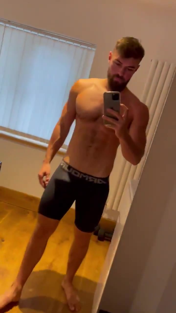 38 Chris Bayton master.baytes Onlyfans LEAKED