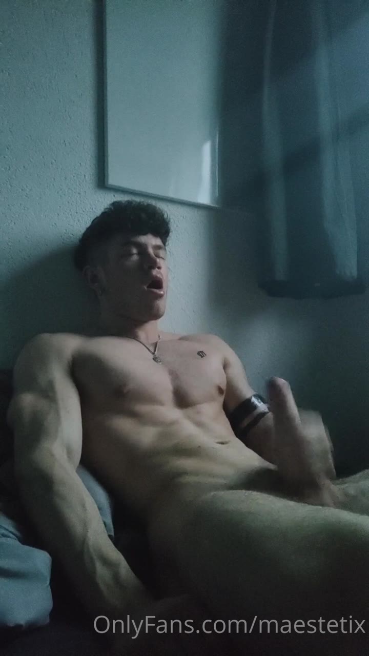 66  tattooed muscle hunk maesthetix xmartynx martinisdead onlyfans porn