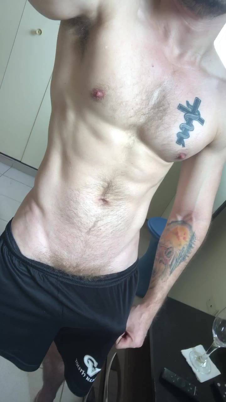 1 Potrillo21cm  mcmike21cm big cock porn