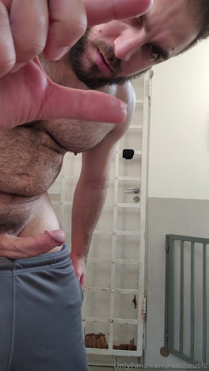 165 Hairy  muscle hunk matheusfc onlyfans porn
