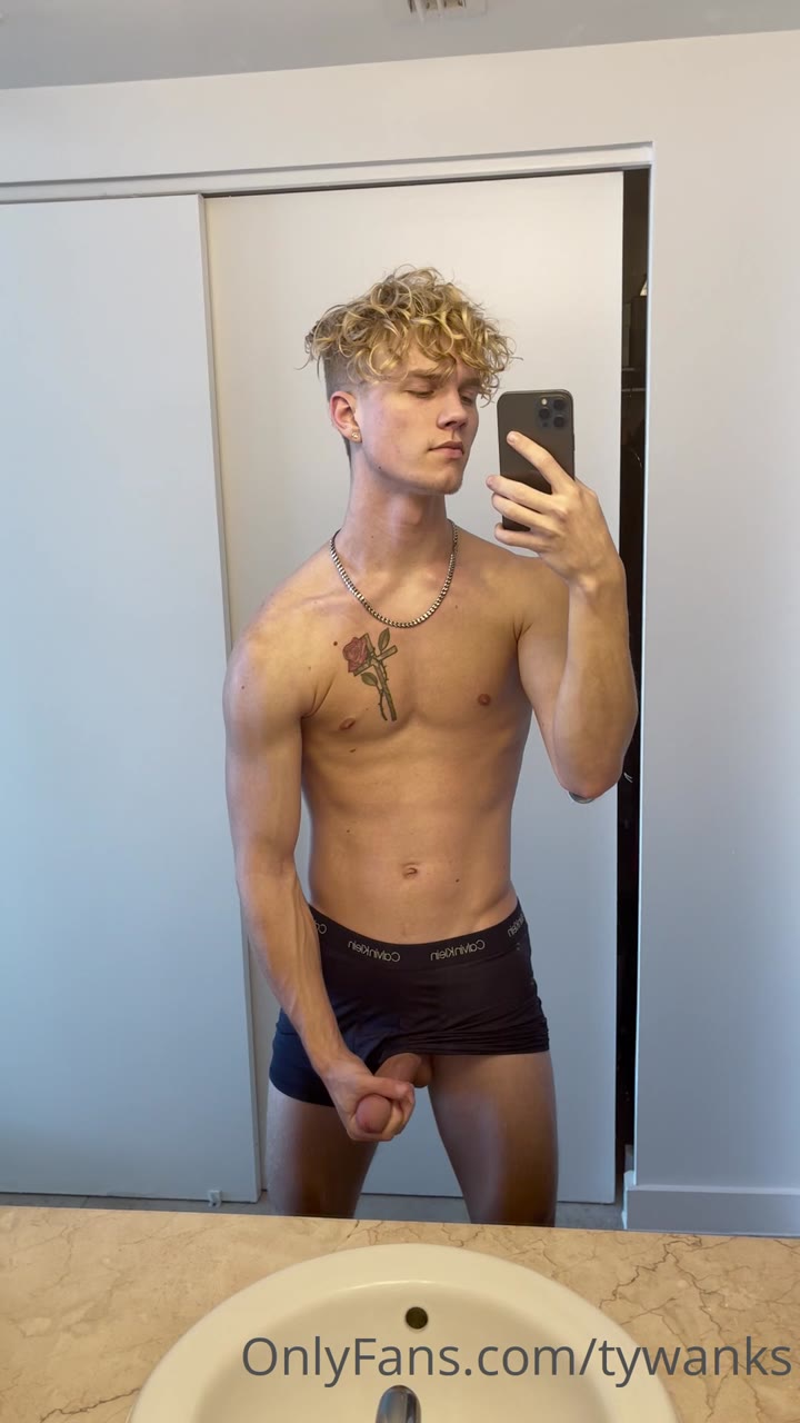4 troytempts tywanks  Onlyfans porn