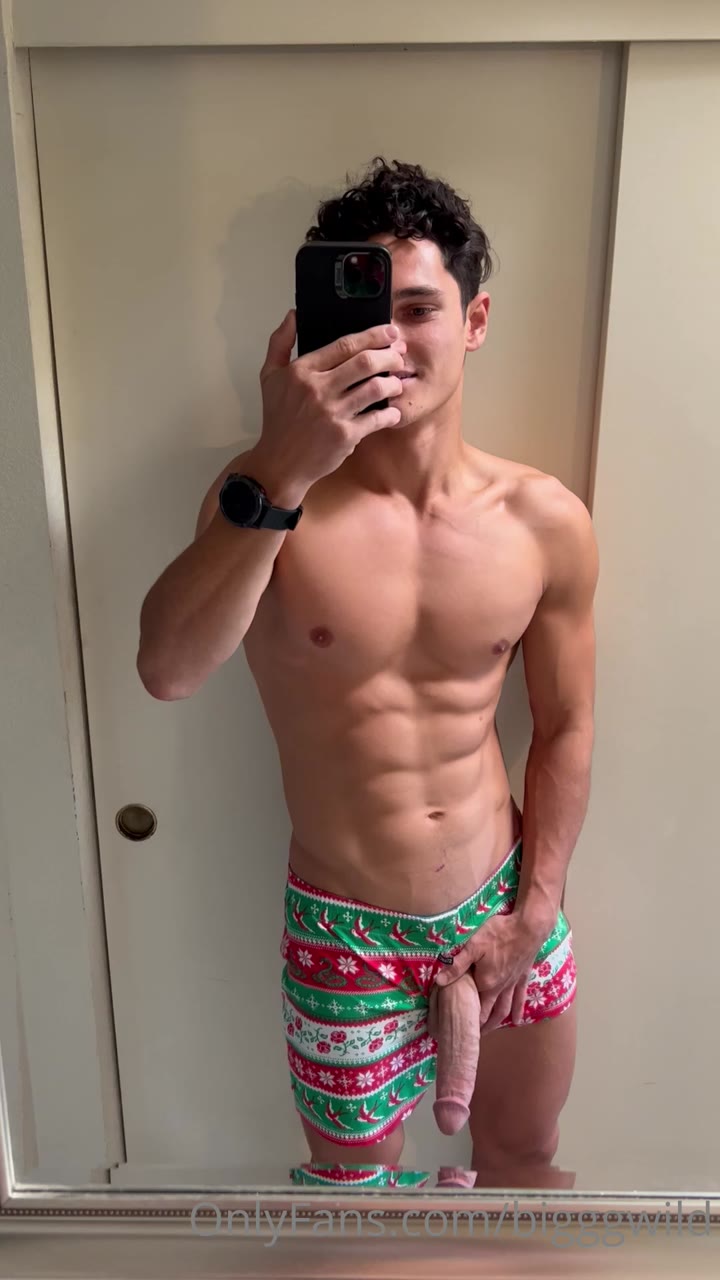25 Big cock muscle stud Jake Wild bigggwild Onlyfans porn