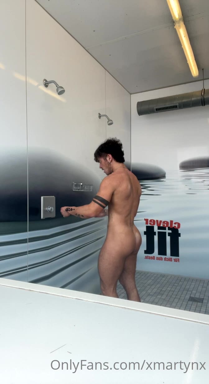 28  tattooed muscle hunk maesthetix xmartynx martinisdead onlyfans porn
