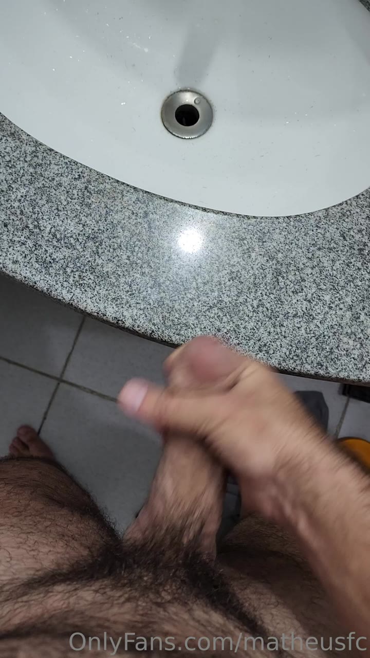 79 Hairy  muscle hunk matheusfc onlyfans porn