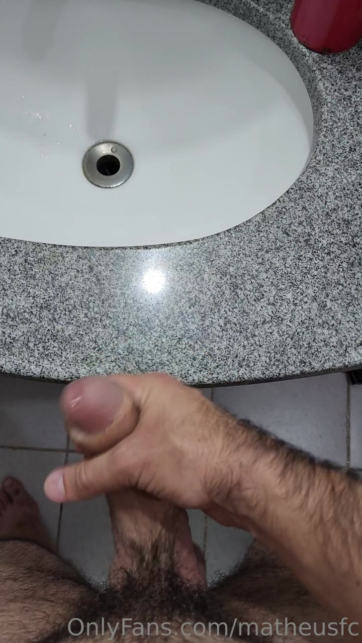 129 Hairy  muscle hunk matheusfc onlyfans porn