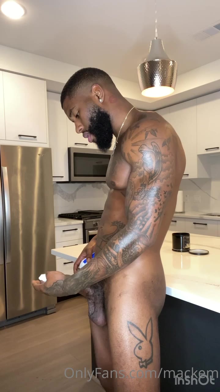 195  EX ON THE BEACH STAR MALCOLM DRUMMER MACKEM Leaked Onlyfans