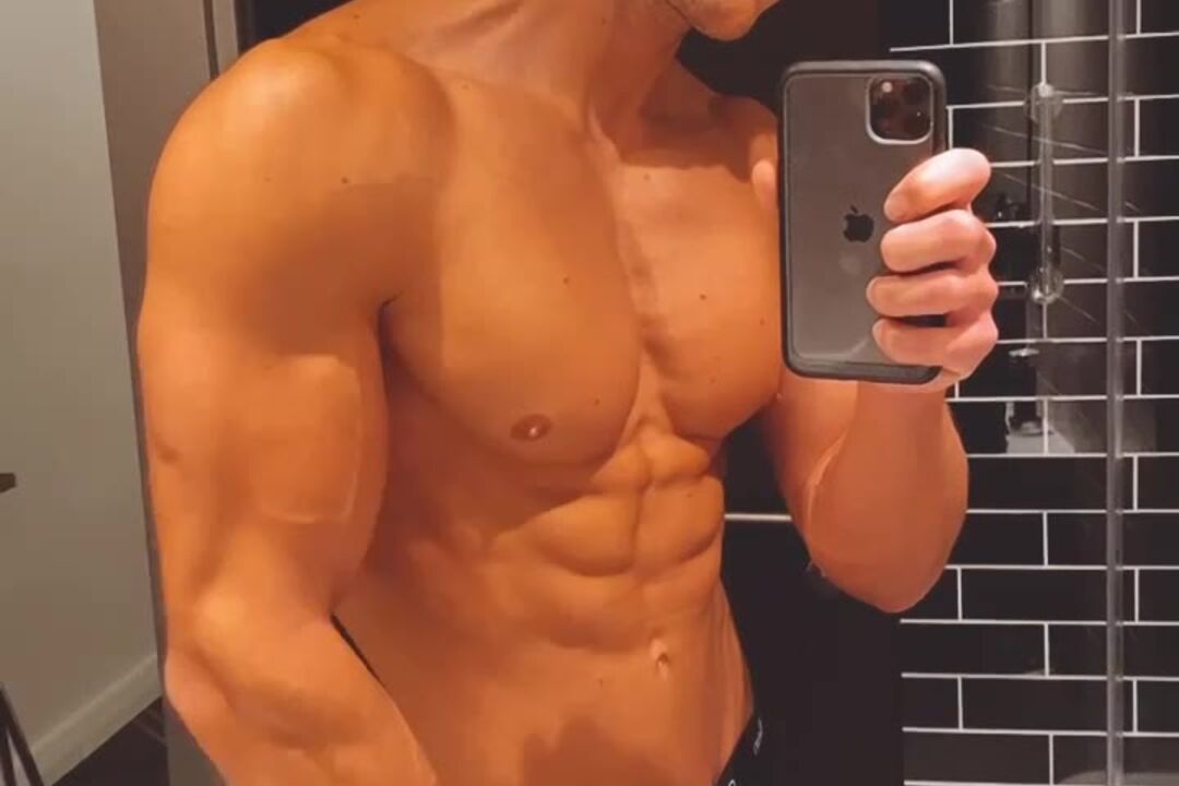 82 Fitness model Joel Fath powerjoel onlyfans