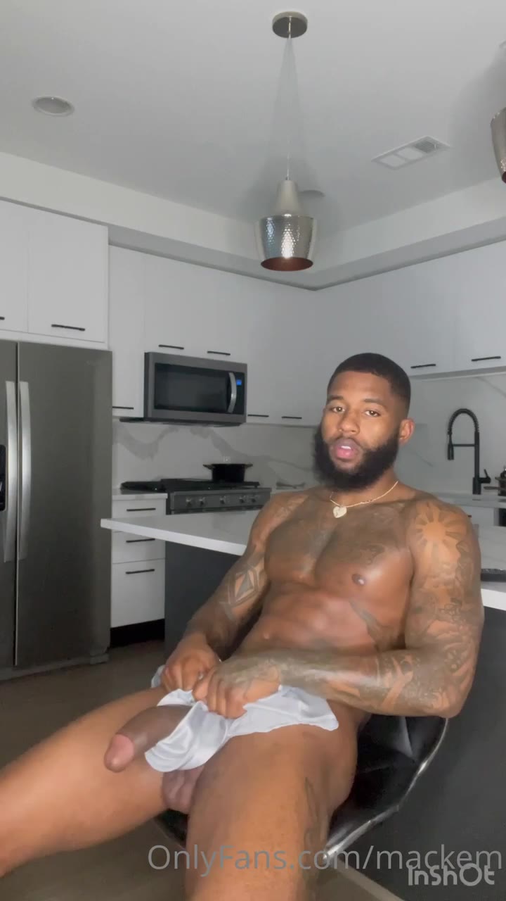 276  EX ON THE BEACH STAR MALCOLM DRUMMER MACKEM Leaked Onlyfans