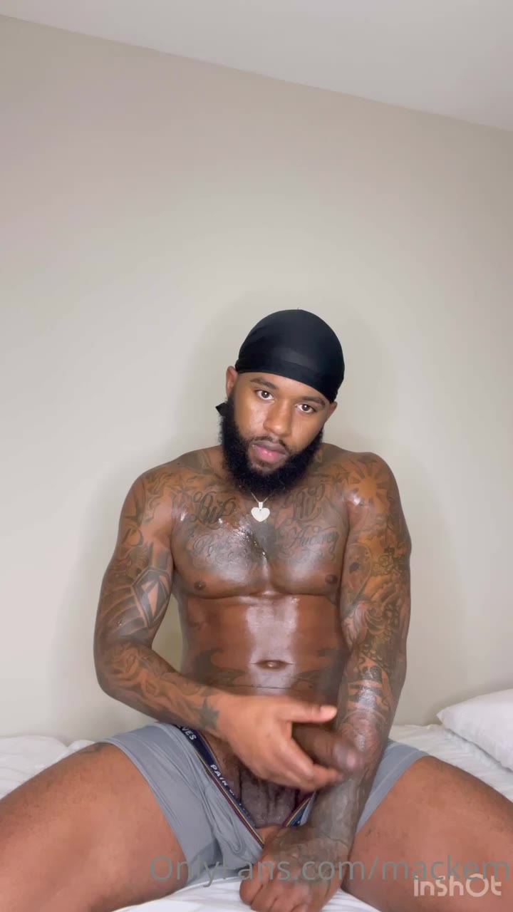 29  EX ON THE BEACH STAR MALCOLM DRUMMER MACKEM Leaked Onlyfans