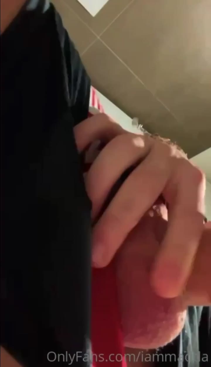 11 italian jock  instagram star  Andrea Maddaluni iammadda onlyfans porn