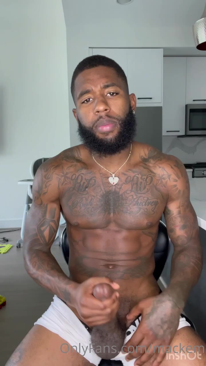 357  EX ON THE BEACH STAR MALCOLM DRUMMER MACKEM Leaked Onlyfans