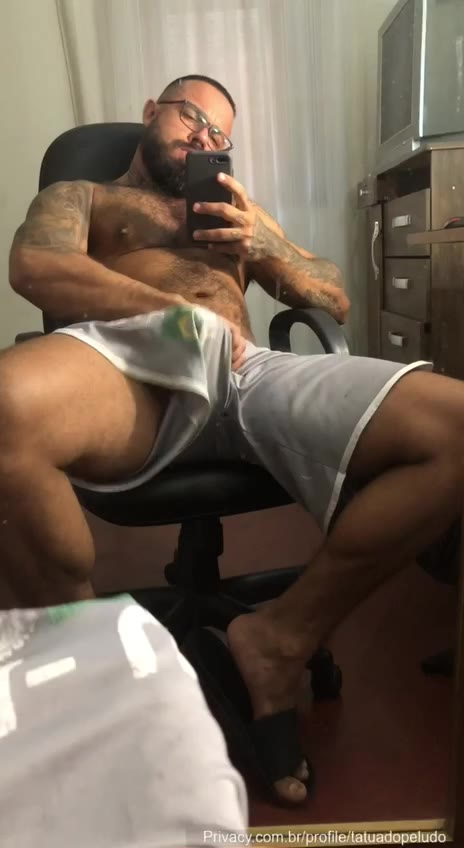 4 Brazilian Bear Tatuado Peludo tatuadopeludo porn