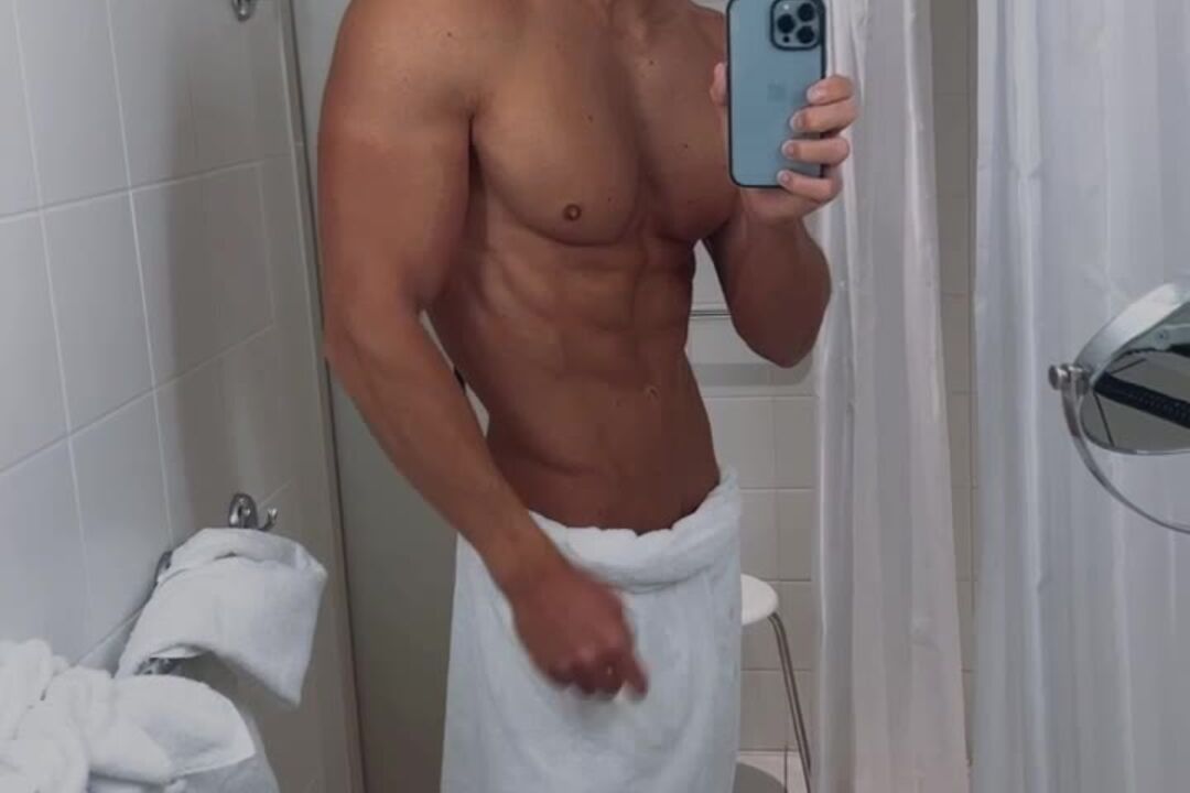 100 Fitness model Joel Fath powerjoel onlyfans