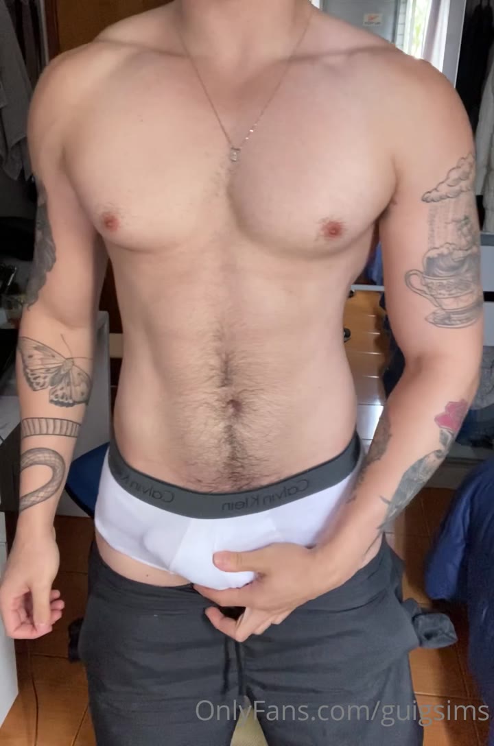 1 BRAZILIAN MUSCLE GUY GUILHERME OLIVEIRA GUIGSIMS ONLYFANS PORN