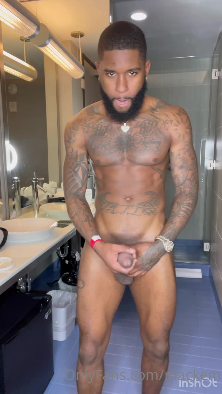 283  EX ON THE BEACH STAR MALCOLM DRUMMER MACKEM Leaked Onlyfans