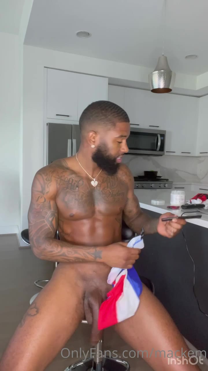 244  EX ON THE BEACH STAR MALCOLM DRUMMER MACKEM Leaked Onlyfans