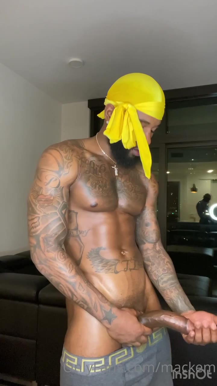 141  EX ON THE BEACH STAR MALCOLM DRUMMER MACKEM Leaked Onlyfans