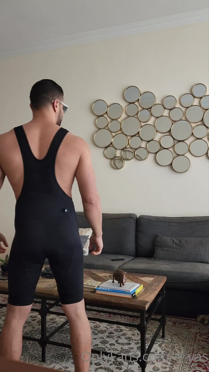 9 Arab Stud yasofjordan e_yas onlyfans porn