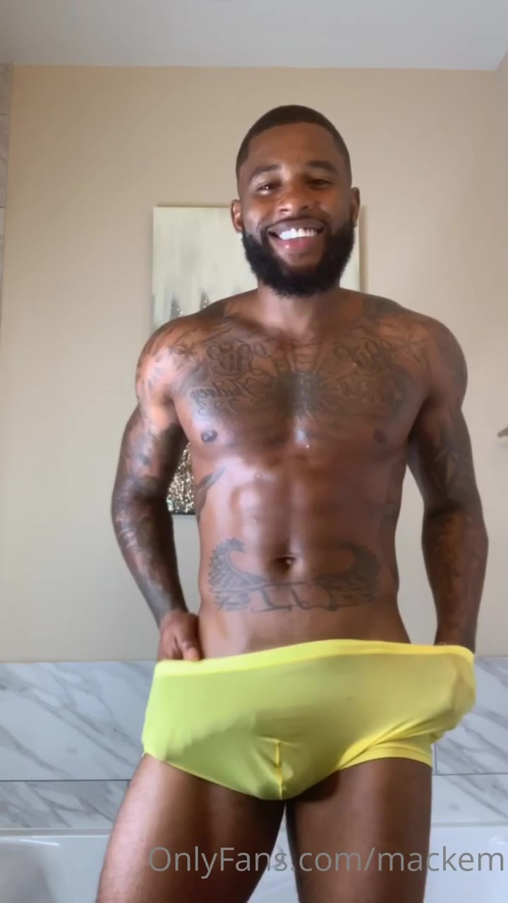 367  EX ON THE BEACH STAR MALCOLM DRUMMER MACKEM Leaked Onlyfans