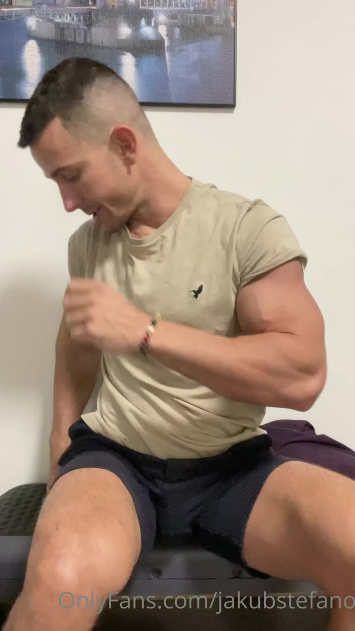 17 Fitness trainer   czech muscle hunk Jakub Bandoch jakubstefano onlyfans porn