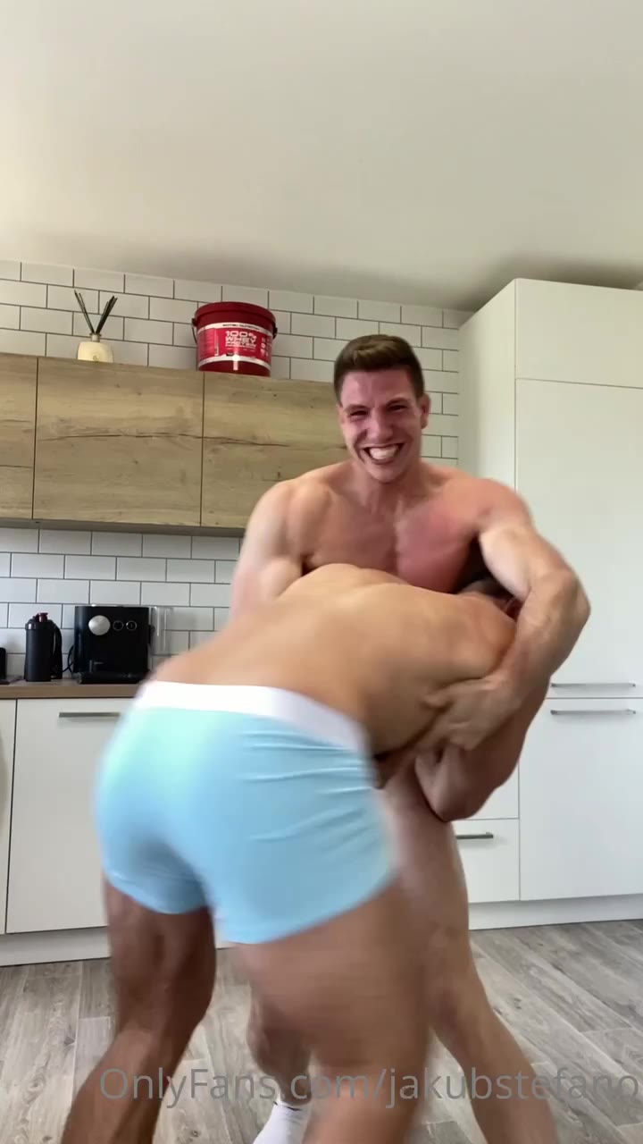 29 Fitness trainer   czech muscle hunk Jakub Bandoch jakubstefano onlyfans porn