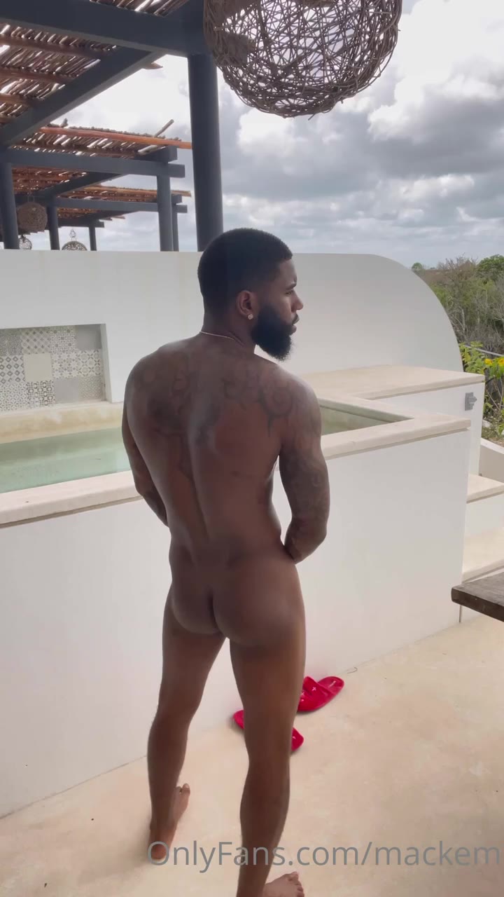 337  EX ON THE BEACH STAR MALCOLM DRUMMER MACKEM Leaked Onlyfans