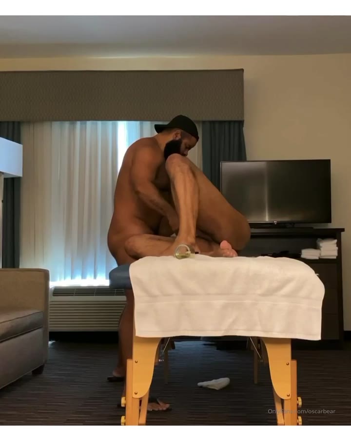 119 Hairy daddy bear Oscar Bear  oscarbear onlyfans porn