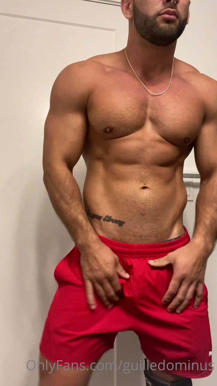 68 Latino muscle hunk guilledominus onlyfans porn