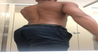 29 big cock latino tropdaddy onlyfans public  hookup porn