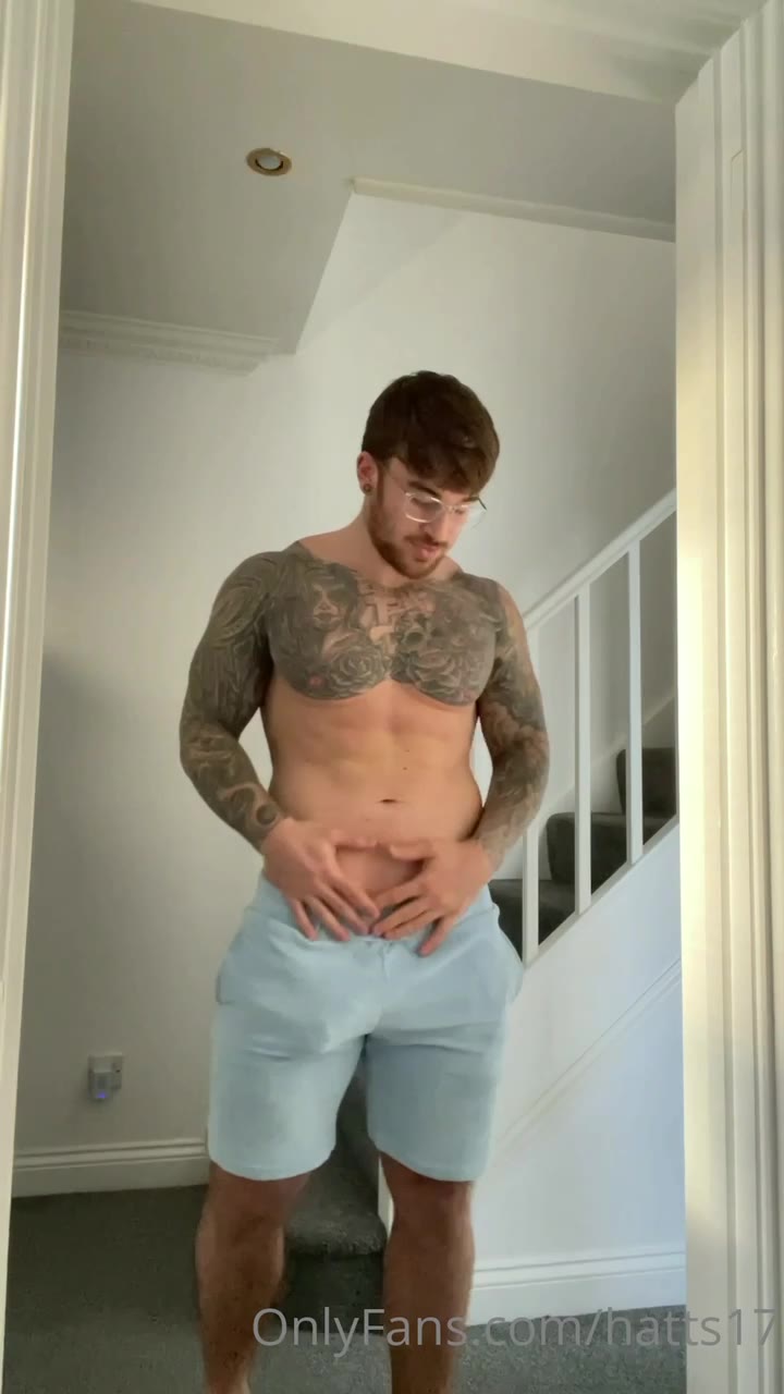 124 Tattooed Hottie Personal trainer Chris Hatton hatts17 leaked onlyfans porn