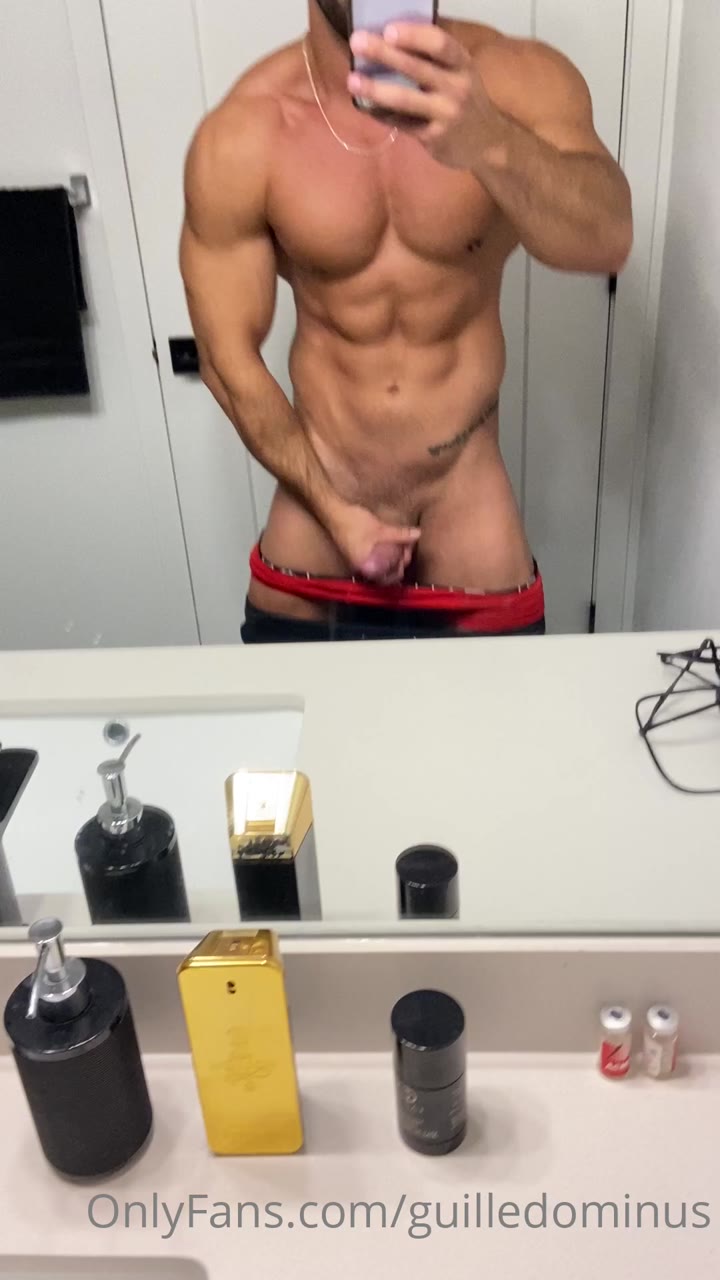 38 Latino muscle hunk guilledominus onlyfans porn