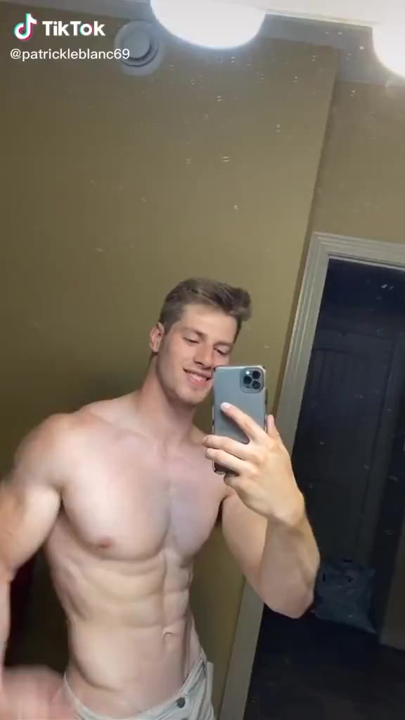 1 Bodybuilder Patrick Leblanc OnlyFans  patdaddy69 video leaked