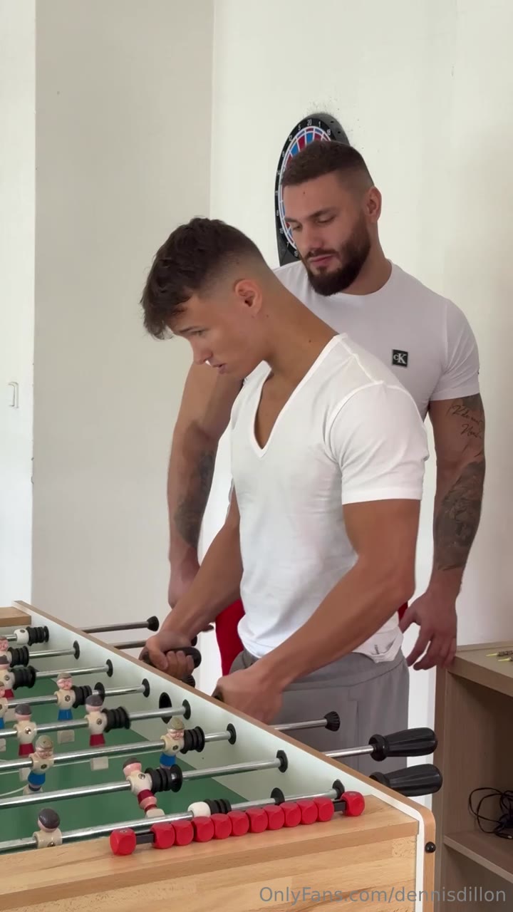 39 Muscle 18 yo teen  Dennis Dillon dennisdillon onlyfans porn