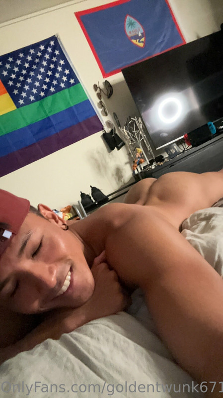 16 Asian twunk Luke Calip goldentwunk671 onlyfans porn
