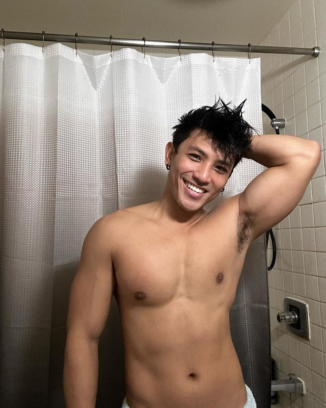 173 Asian twunk Luke Calip goldentwunk671 onlyfans porn
