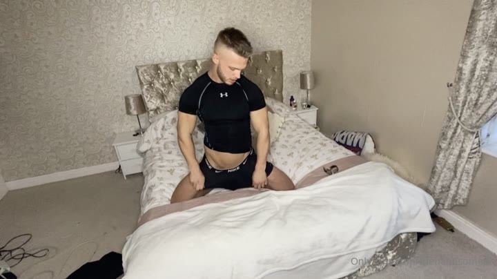 47 Hot blonde hunk Joshua Tilleard thehandsomept ONLYFANS PORN LEAKED